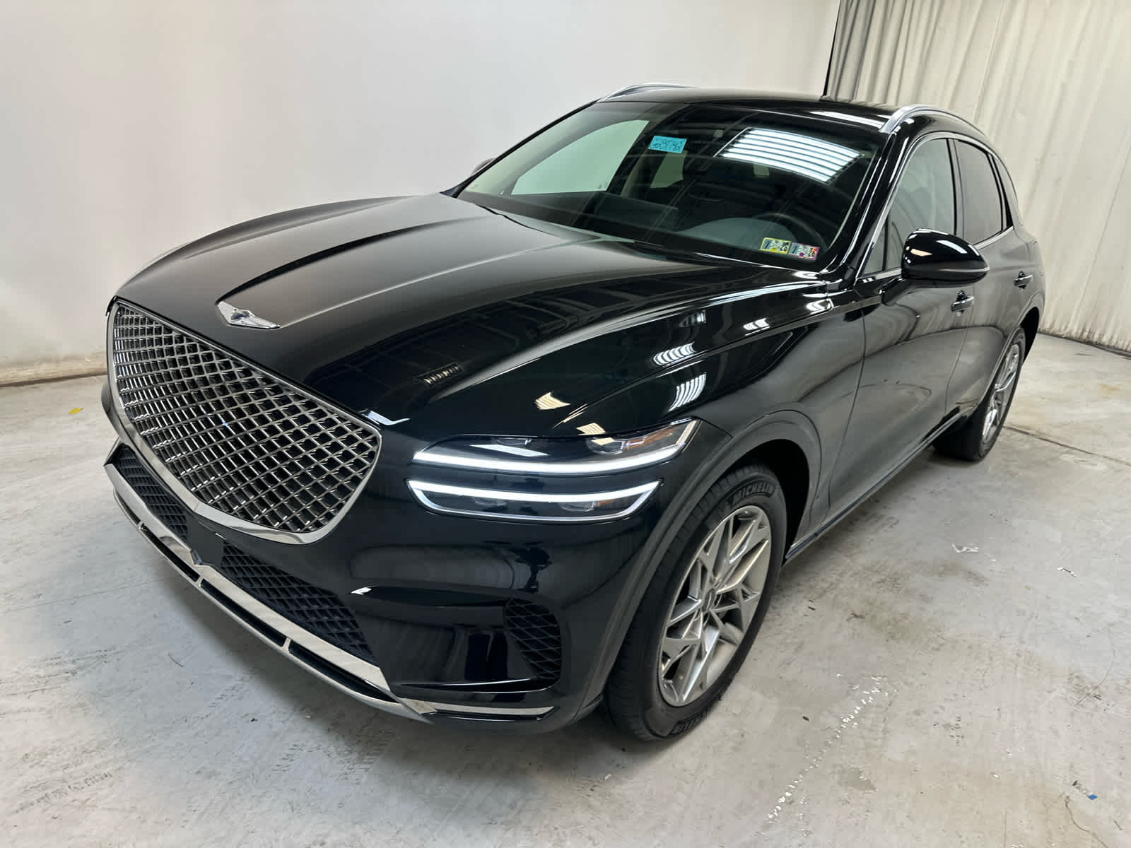 2025 Genesis GV70 2.5T photo 3