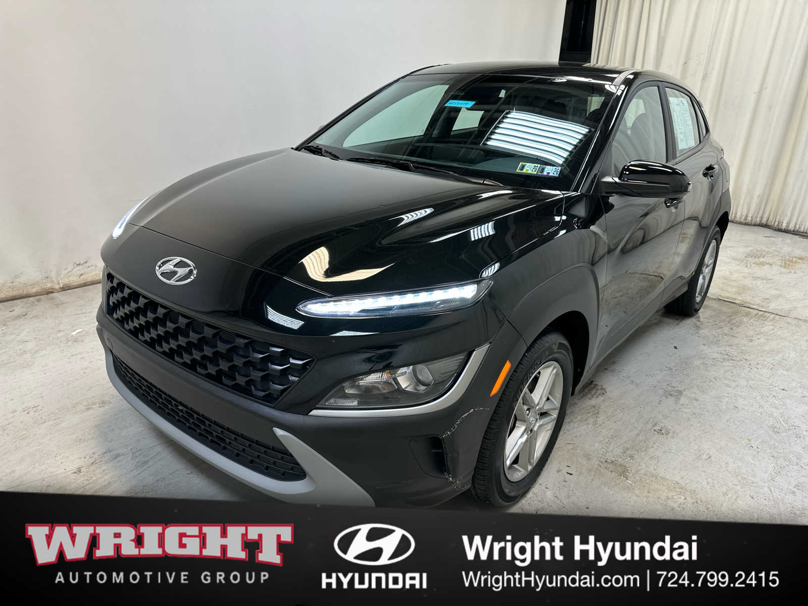 2023 Hyundai Kona SE photo 2