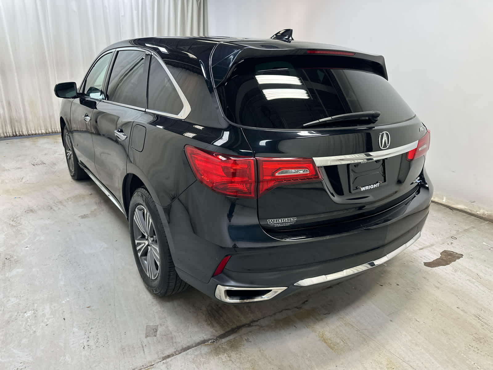 2019 Acura MDX SH-AWD photo 4