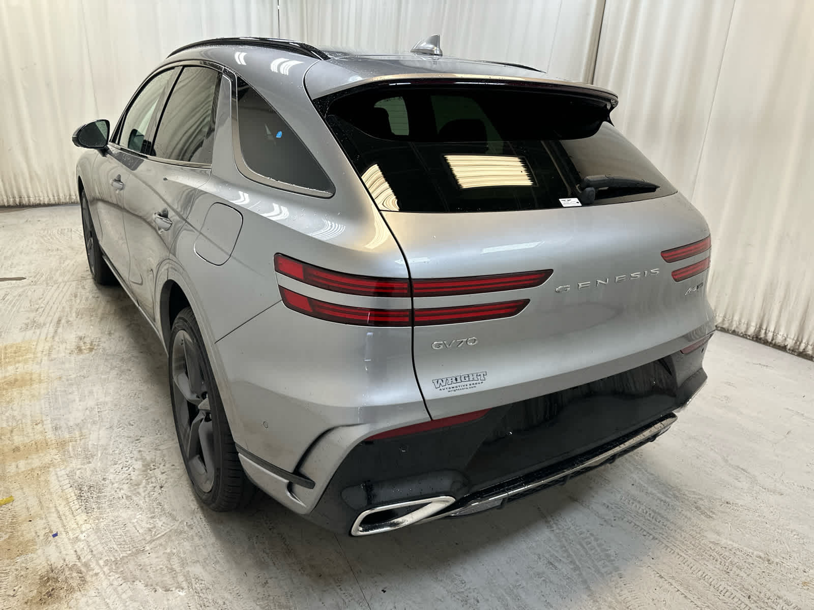 2026 Genesis GV70 3.5T Sport Prestige photo 4