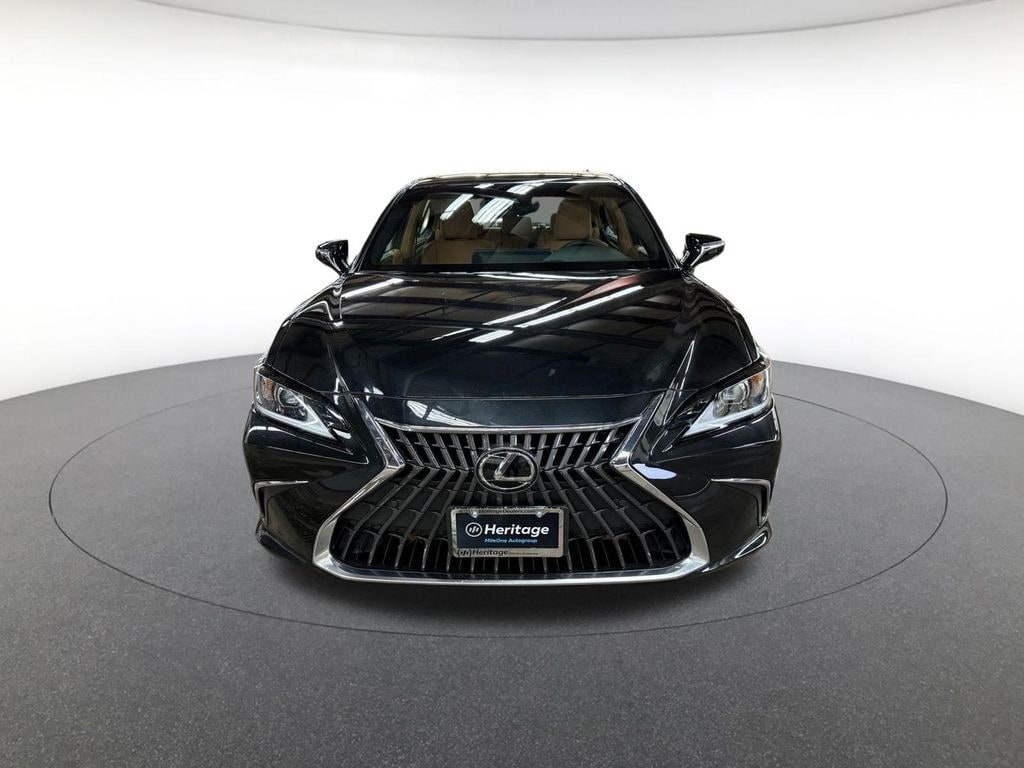 Used 2024 Lexus ES 350 Sedan
