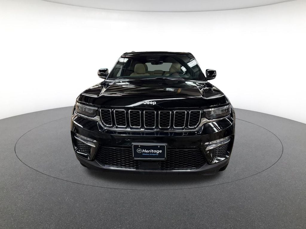 Used 2025 Jeep Grand Cherokee Limited SUV