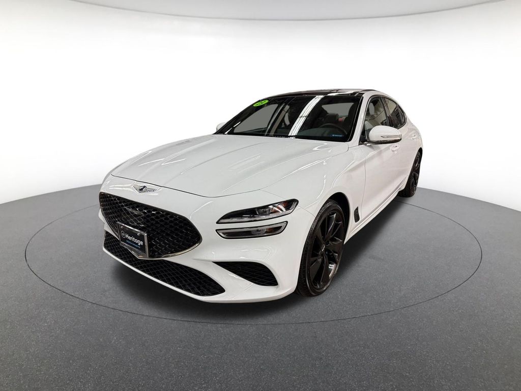 2023 GENESIS G70 Standard's photo