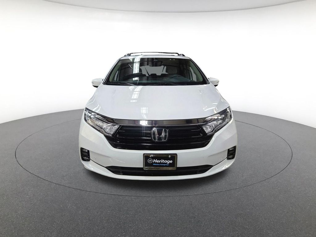 2023 Honda Odyssey Elite photo 2