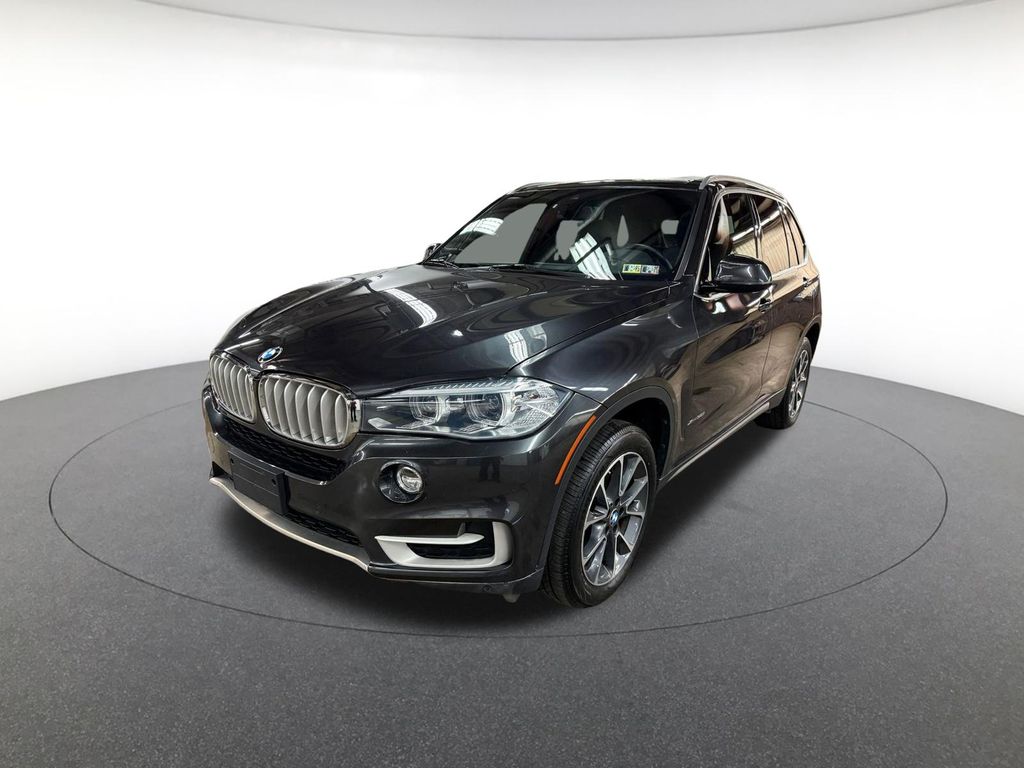 2018 BMW X5 xDrive35i's photo