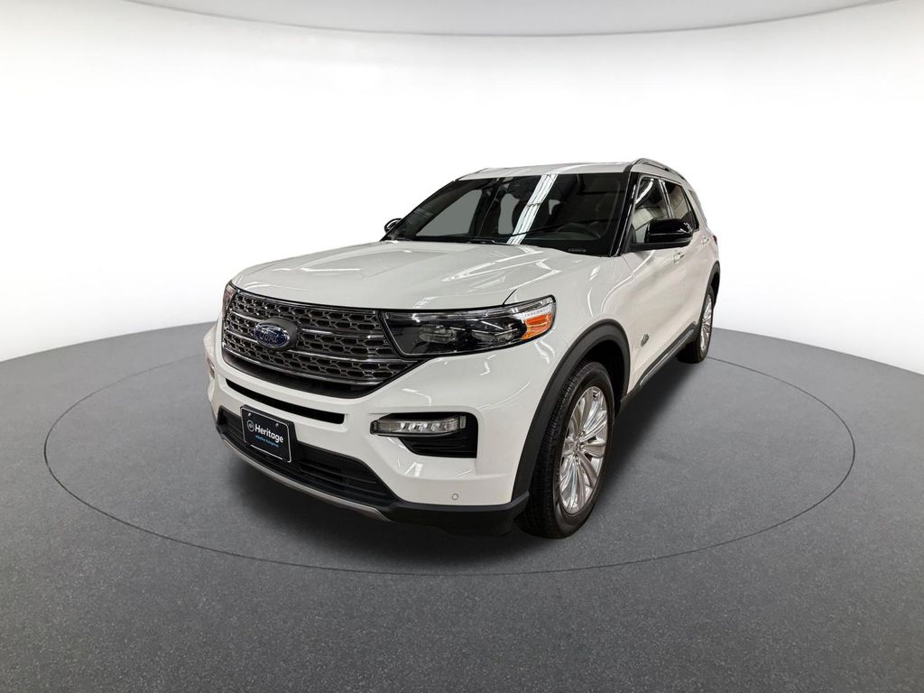 2022 Ford Explorer King Ranch's photo