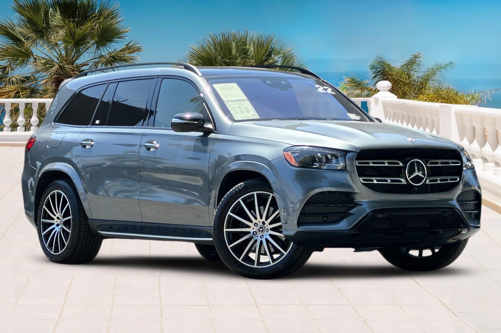 Used 2022 Mercedes-Benz GLS GLS450 with VIN 4JGFF5KE7NA692270 for sale in Santa Monica, CA