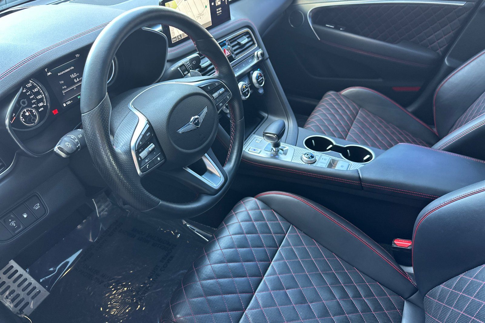 2023 GENESIS G70 Standard - Photo 13