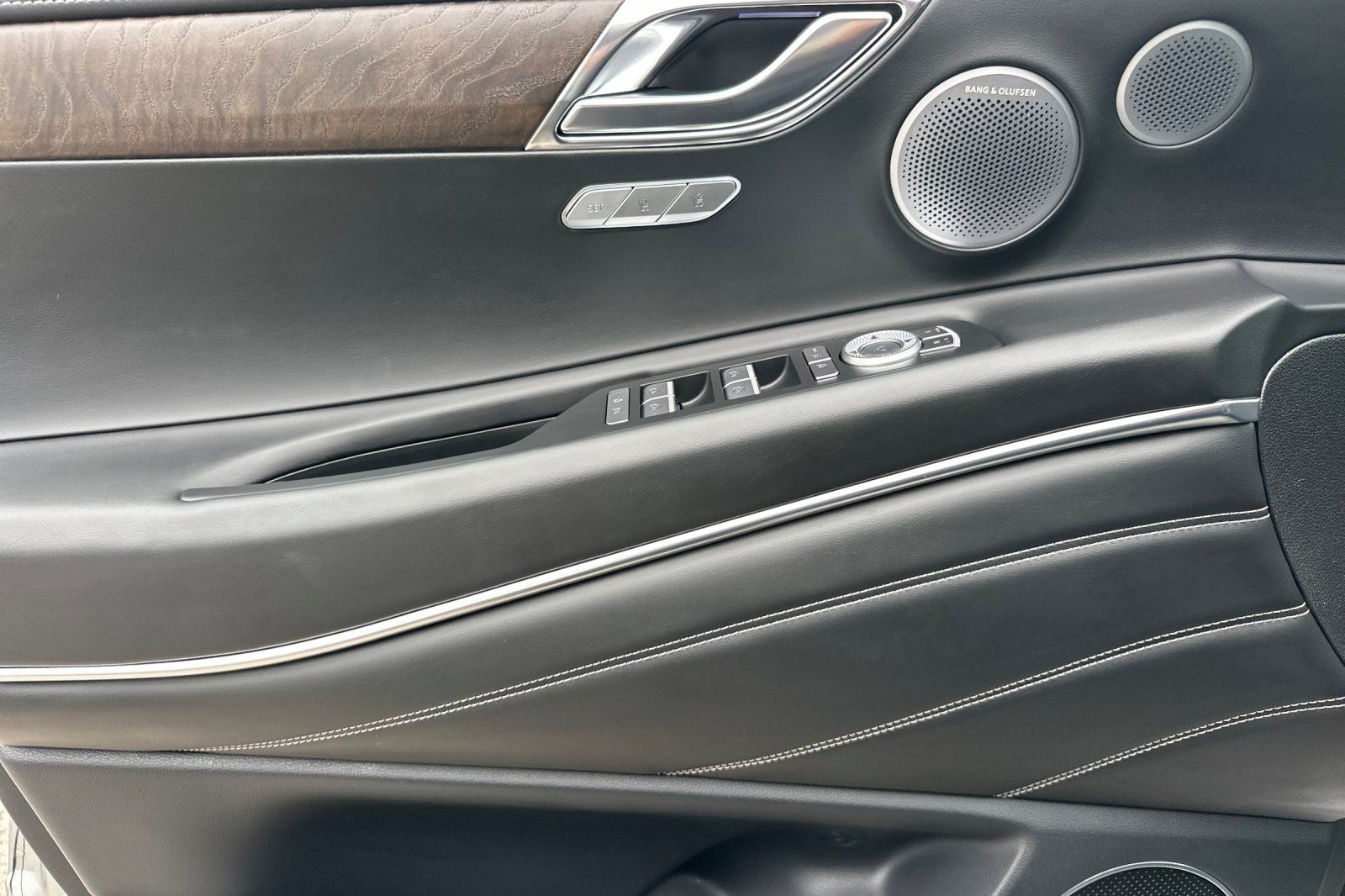 2026 GENESIS GV80 Advanced - Photo 14