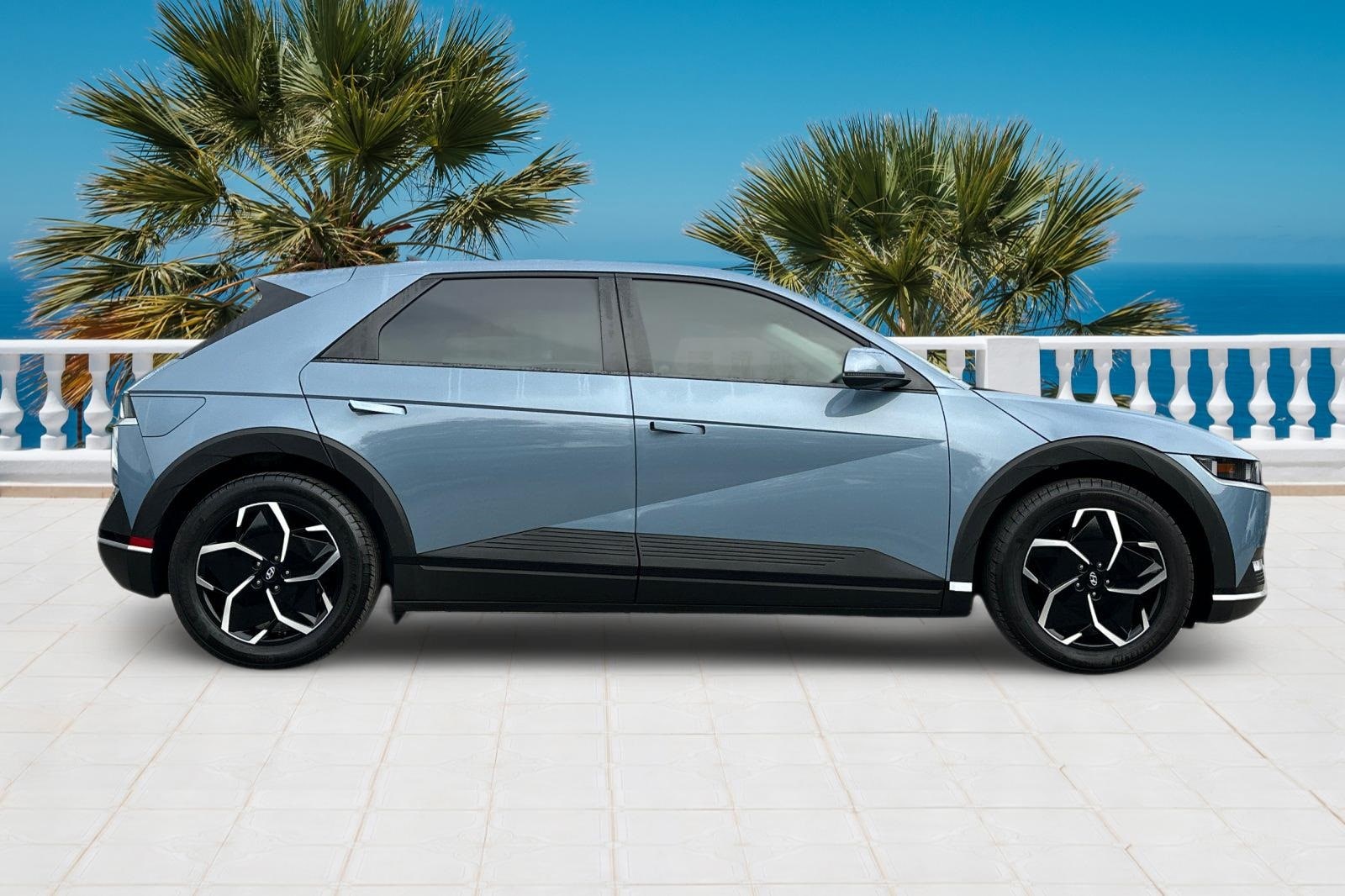 Used 2024 Hyundai IONIQ 5 SEL with VIN KM8KN4DE1RU276048 for sale in Santa Monica, CA