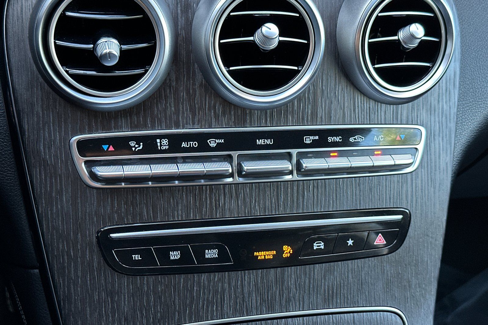 2020 Mercedes-Benz GLC GLC300 - Photo 24