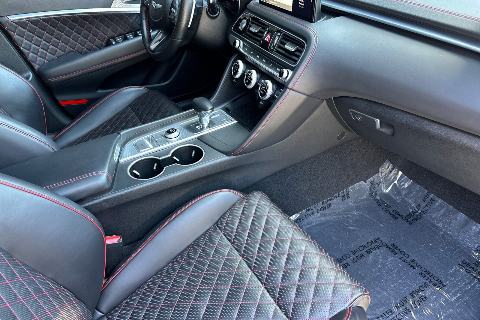 2023 GENESIS G70 Standard - Photo 19