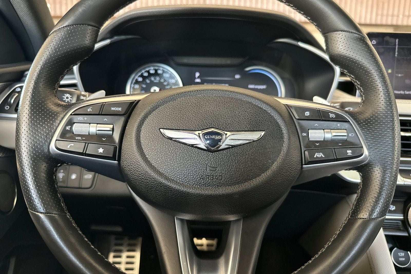 2023 GENESIS G70 Standard - Photo 28