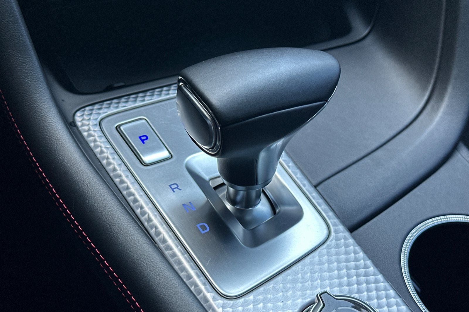 2023 GENESIS G70 Standard - Photo 27