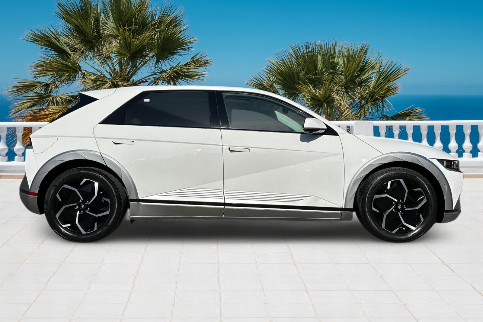 Used 2023 Hyundai IONIQ 5 Limited with VIN KM8KR4AE4PU207263 for sale in Santa Monica, CA