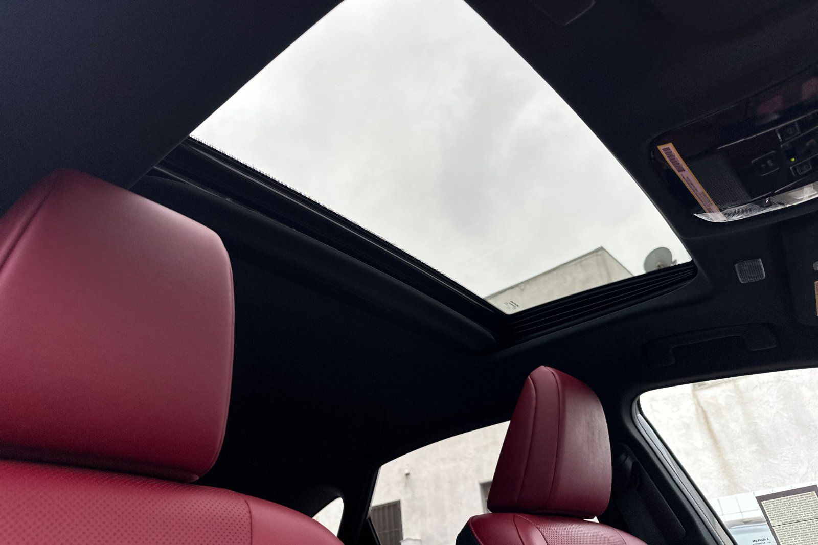 2024 Lexus NX 250 - Photo 21