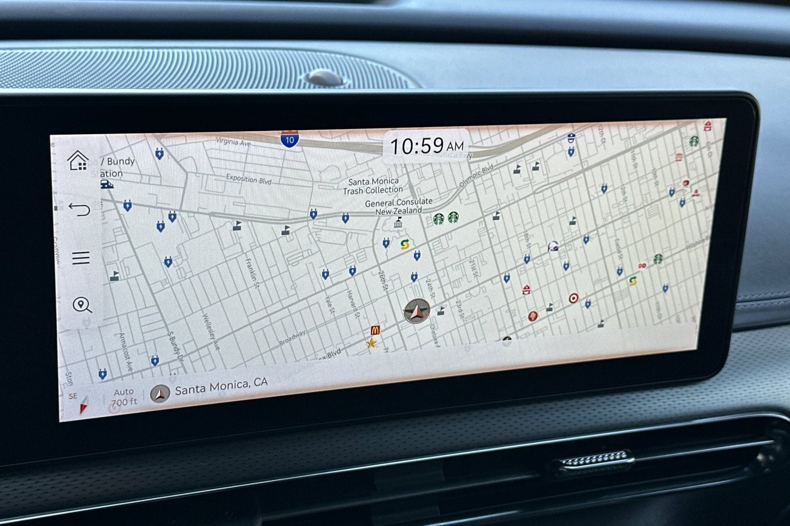 2023 GENESIS GV60 Advanced - Photo 25