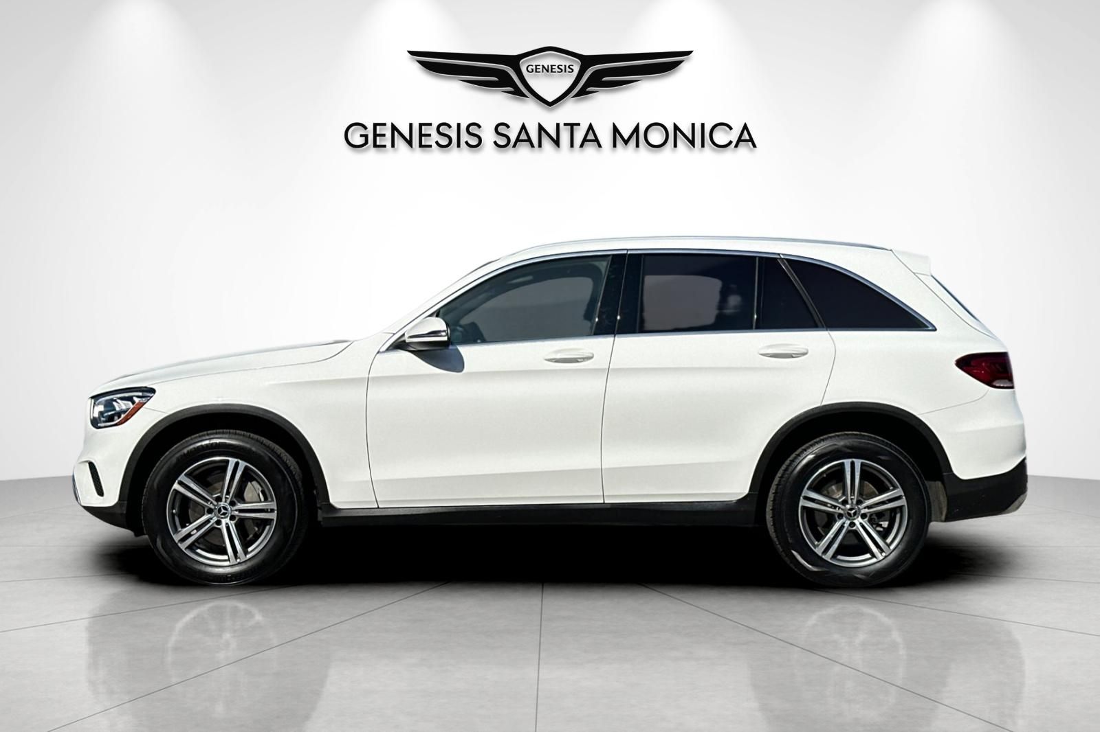 2020 Mercedes-Benz GLC 300 photo 3