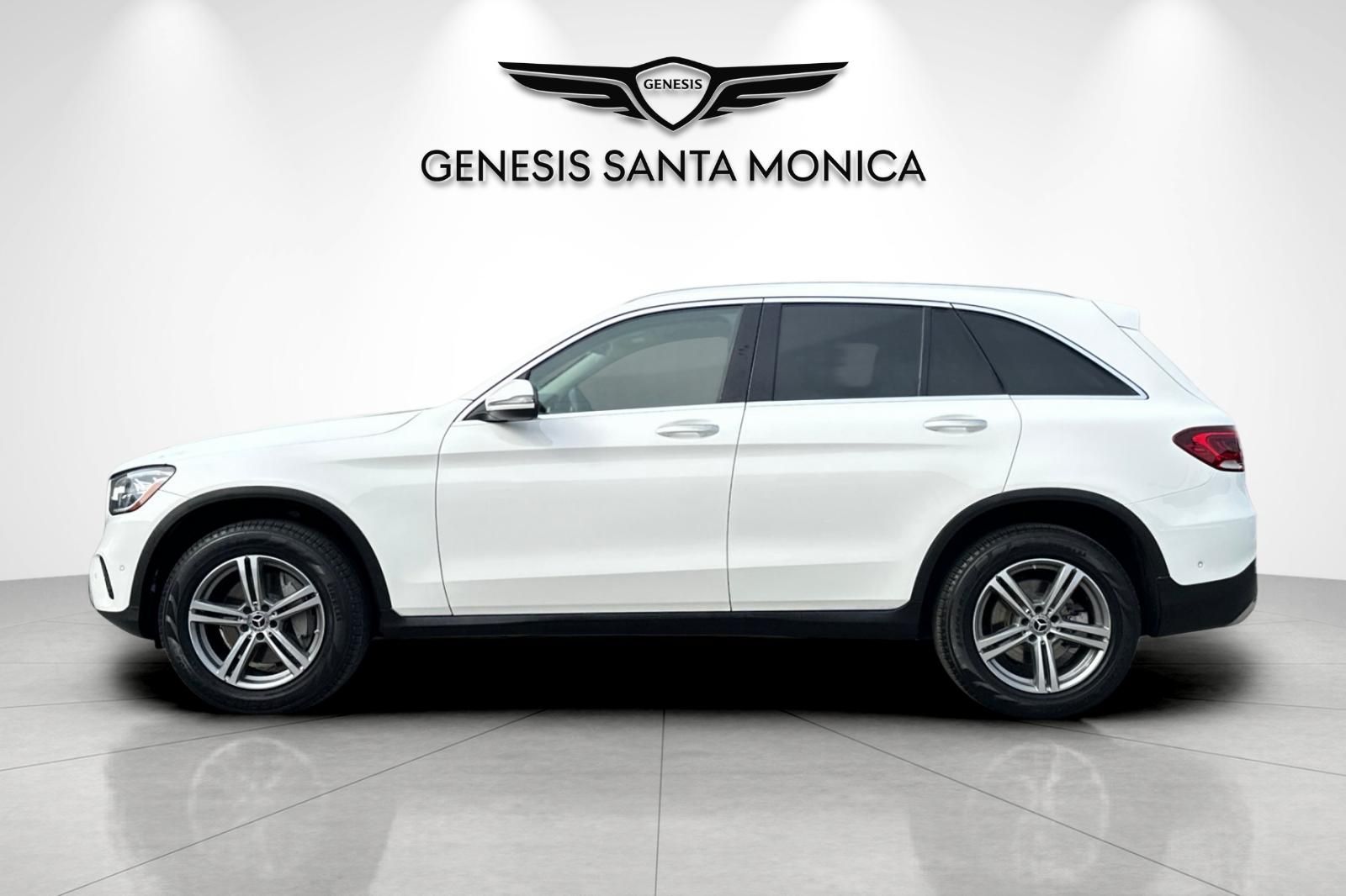 2021 Mercedes-Benz GLC GLC300 - Photo 8