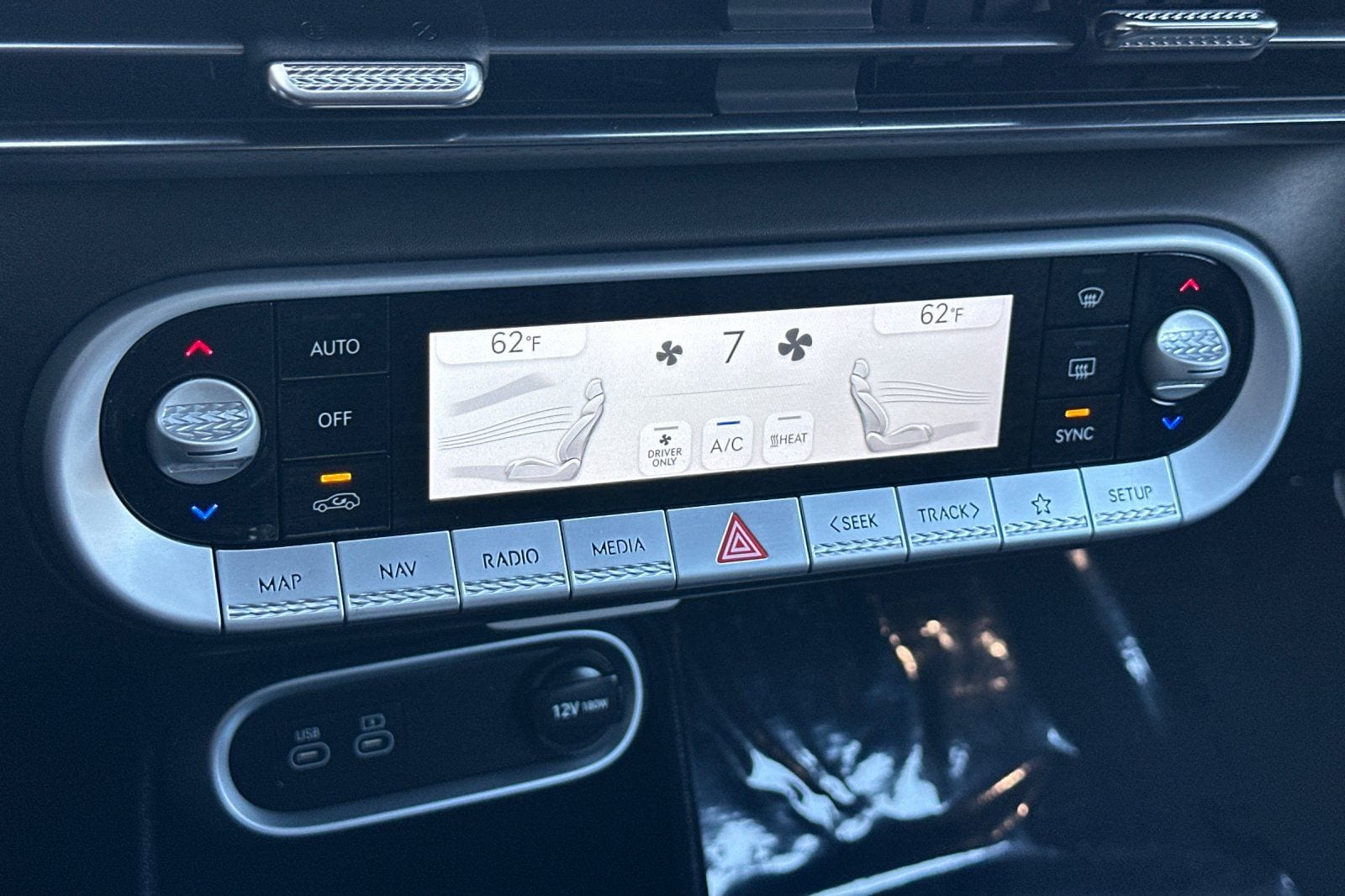 2023 GENESIS GV60 Advanced - Photo 27