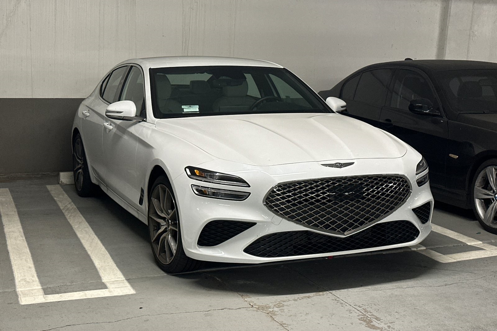 2025 Genesis G70 Base's photo