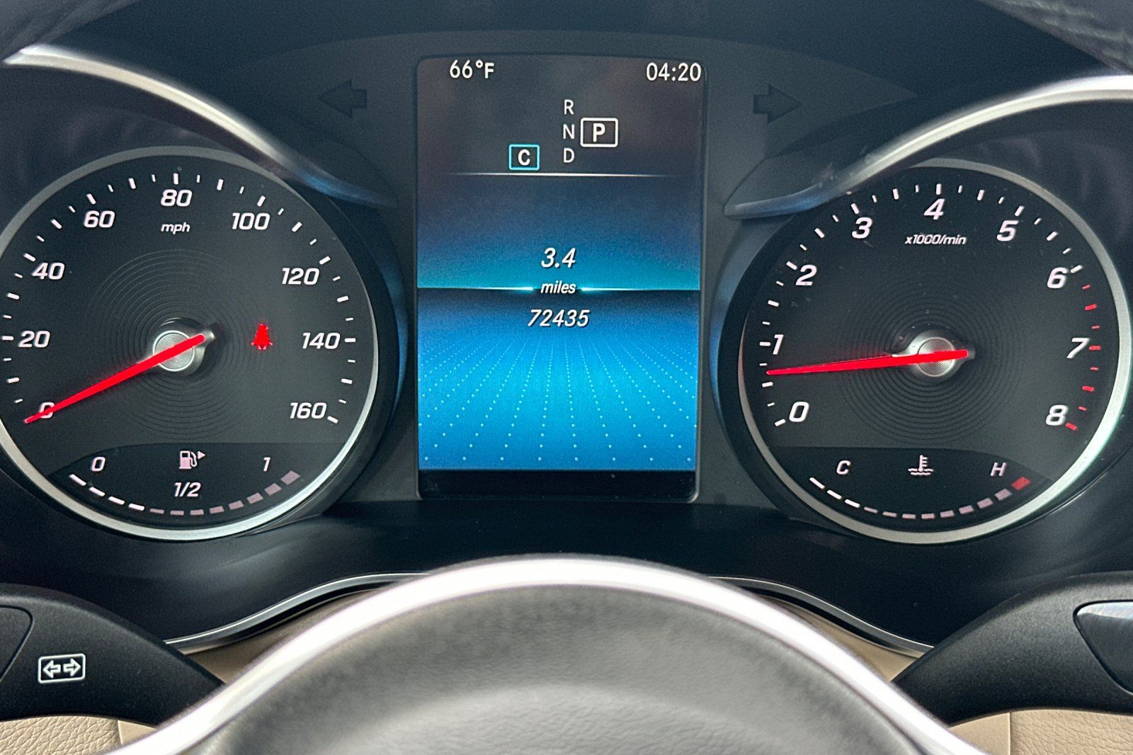 2021 Mercedes-Benz GLC GLC300 - Photo 30