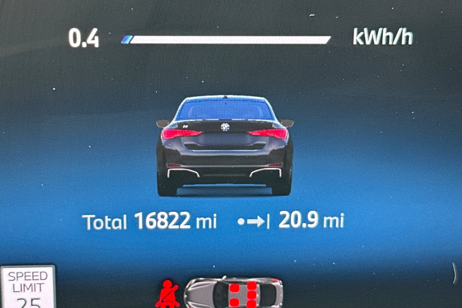 2025 BMW i4 40 - Photo 31