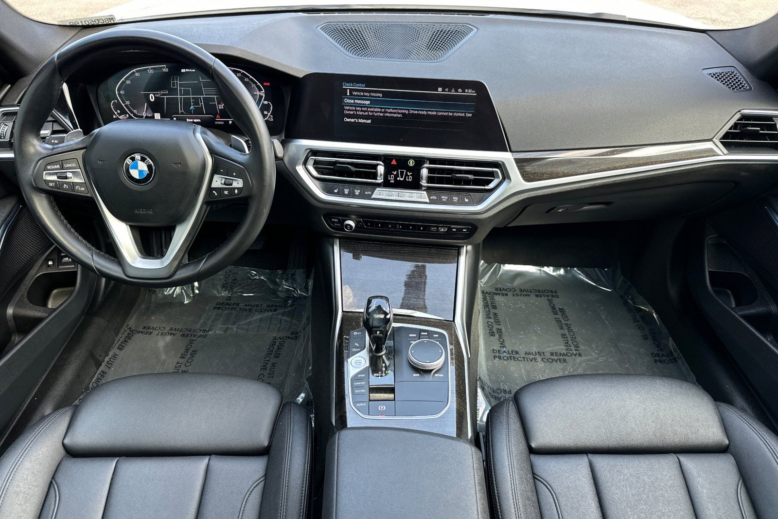 2021 BMW 3 Series 330e - Photo 15