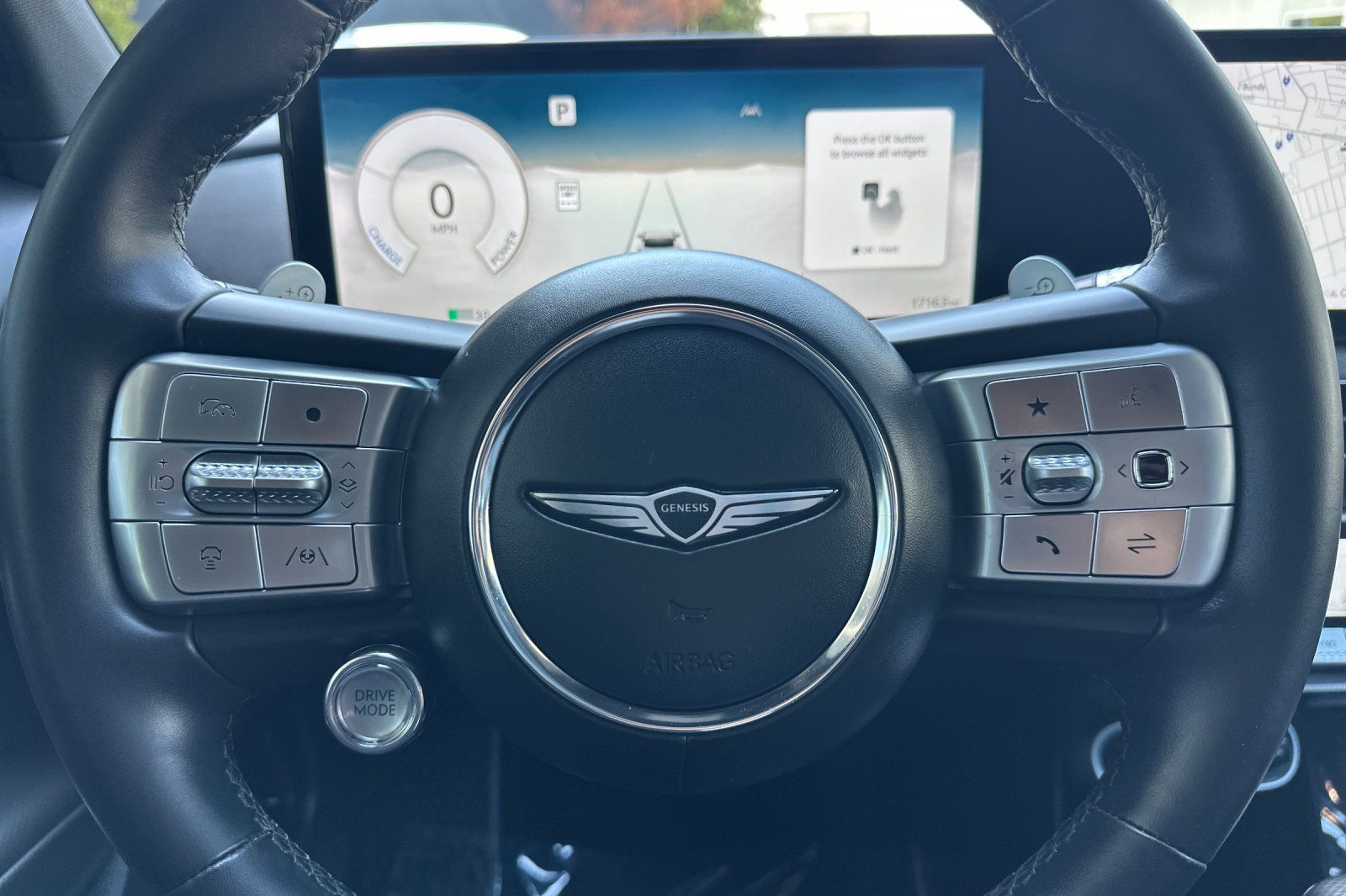 2023 GENESIS GV60 Advanced - Photo 30