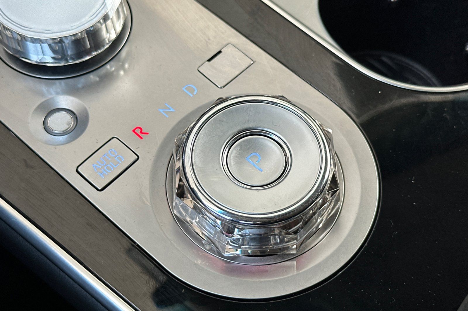 2025 GENESIS GV80 Standard - Photo 27