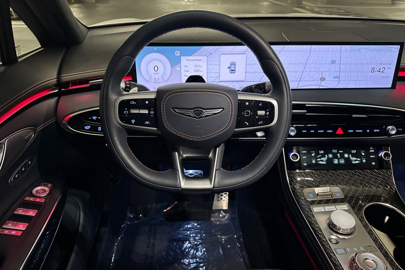 2026 GENESIS GV70 Sport Prestige - Photo 17
