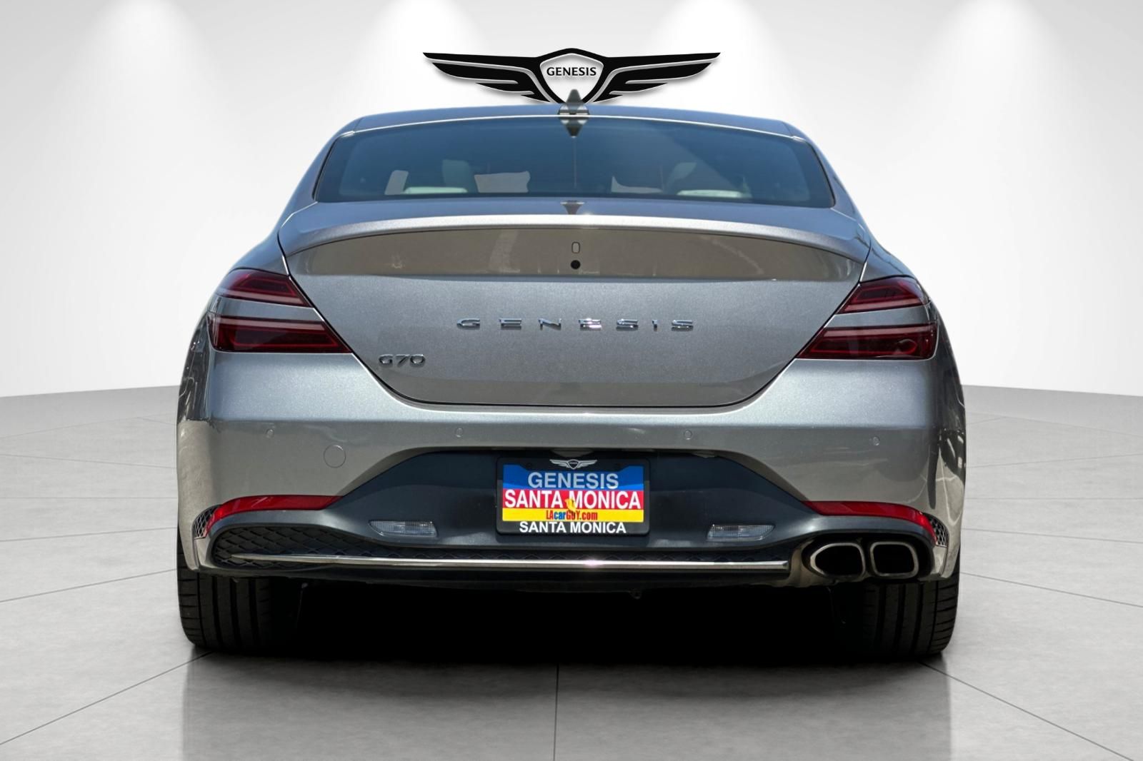 2023 GENESIS G70 Standard - Photo 6