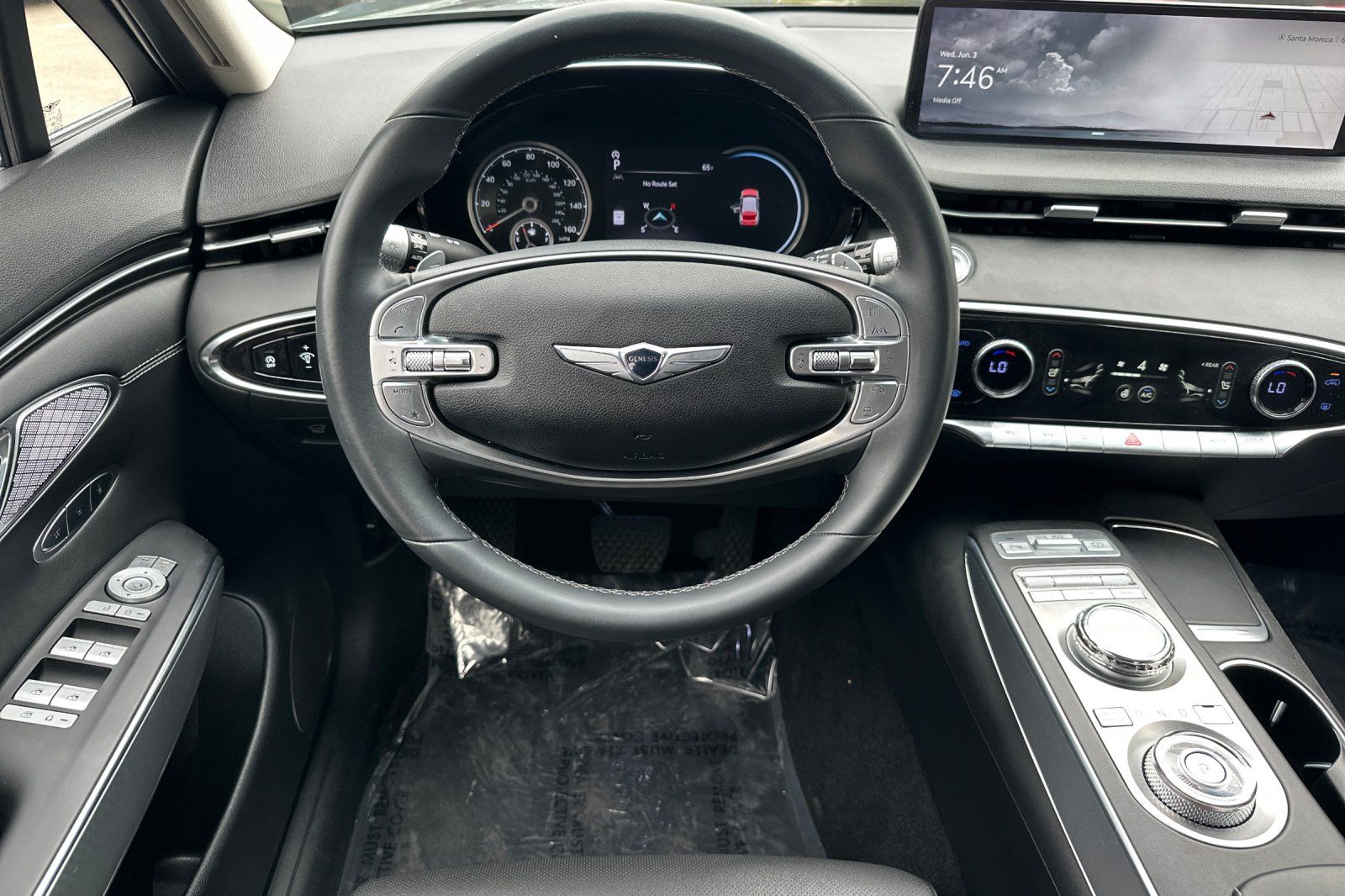 2023 GENESIS GV70 Standard - Photo 17