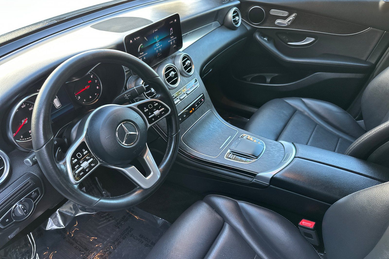 2020 Mercedes-Benz GLC GLC300 - Photo 11