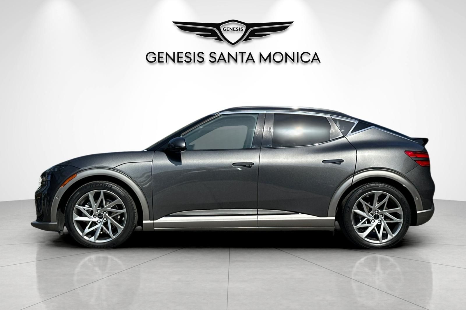 2023 Genesis GV60 Advanced photo 3