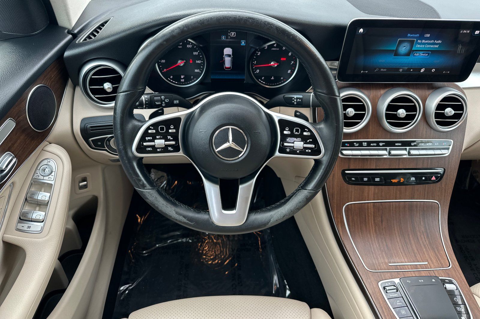 2021 Mercedes-Benz GLC GLC300 - Photo 16