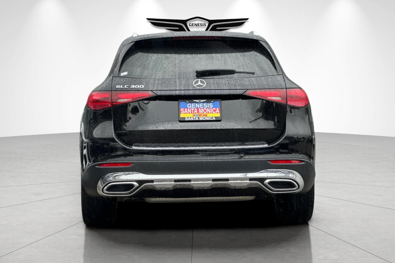 2024 Mercedes-Benz GLC 300 photo 4