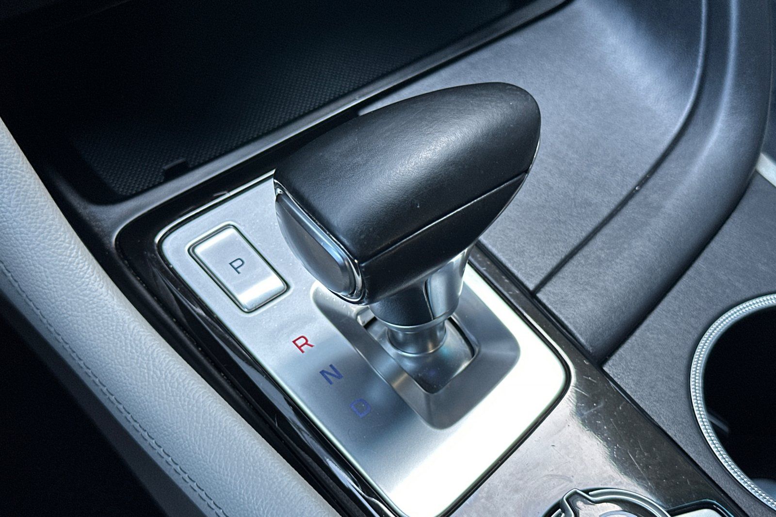 2022 GENESIS G70 Standard - Photo 25