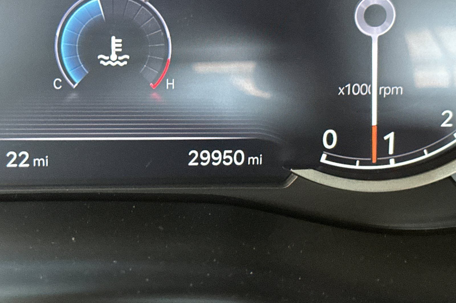 2023 GENESIS G70 Standard - Photo 32