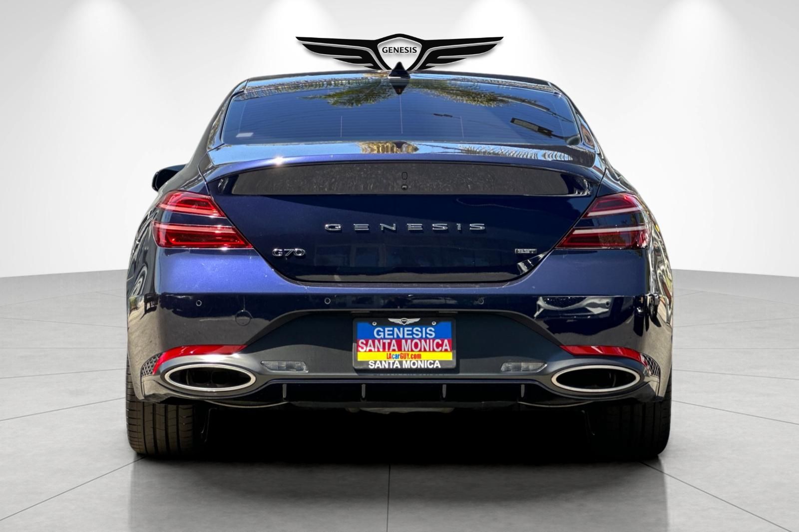 2023 GENESIS G70 Standard - Photo 6