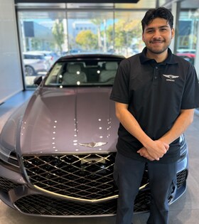 Staff member Edwin Palacios  from ID_9348aaa69917