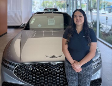 Staff member Judy Castaneda from ID_6e3dd2f39feb