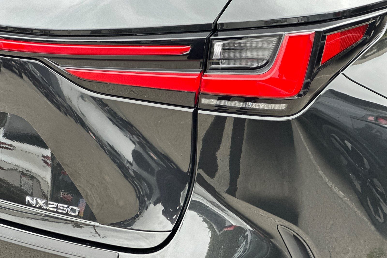 2024 Lexus NX 250 - Photo 34