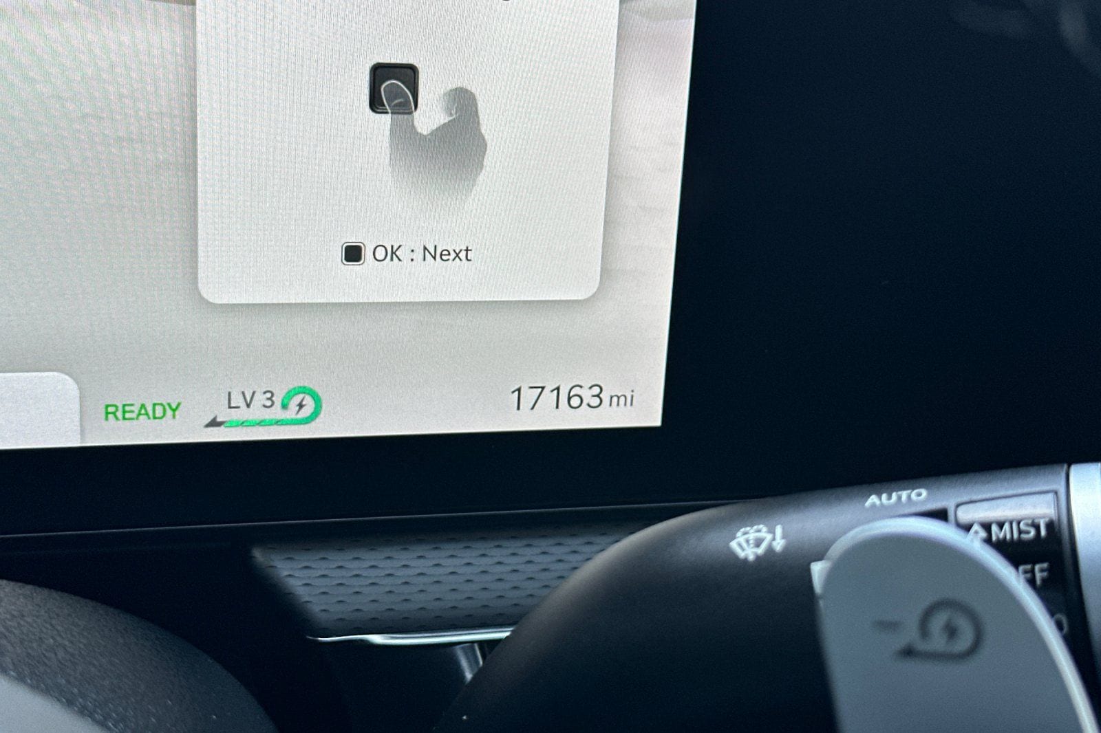 2023 GENESIS GV60 Advanced - Photo 34