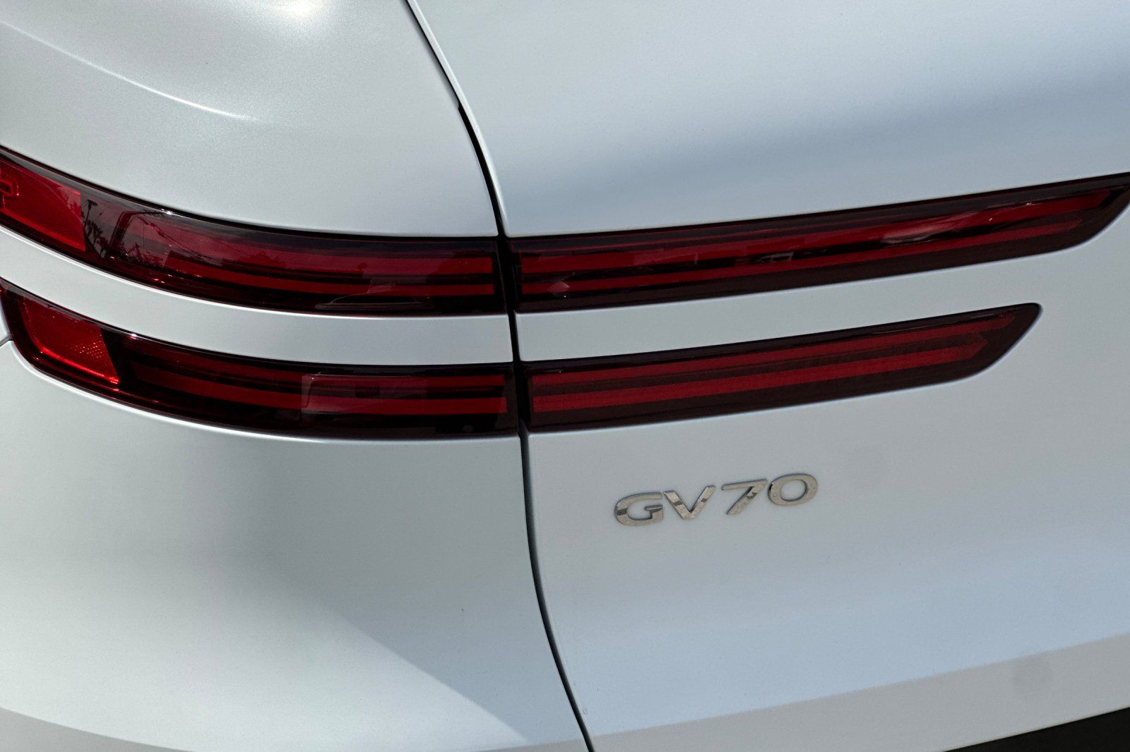 2023 GENESIS GV70 Standard - Photo 35
