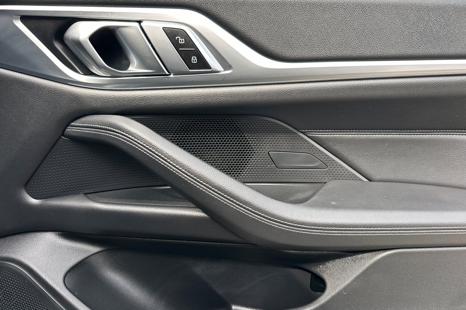 2025 BMW i4 40 - Photo 19