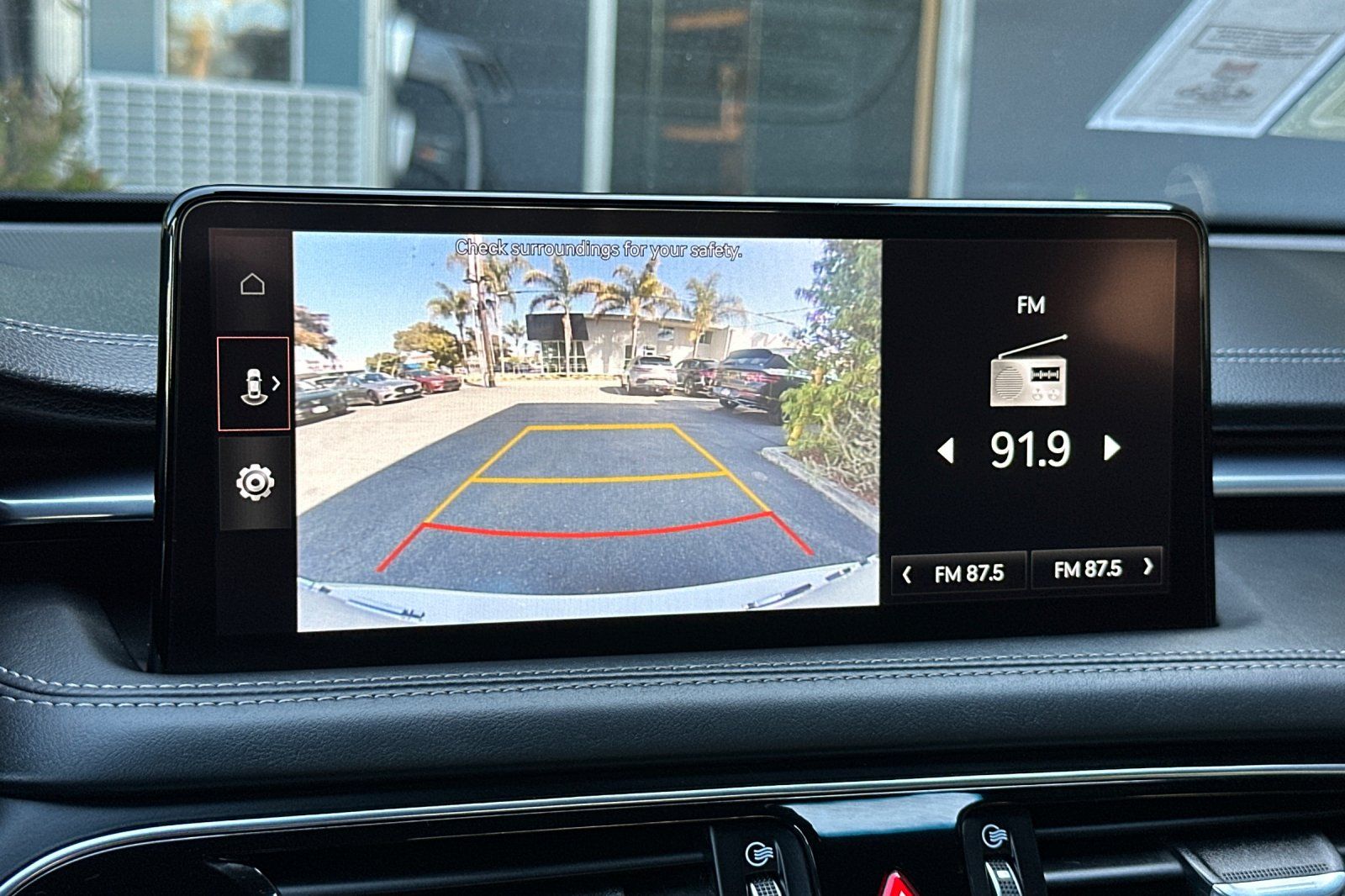 2022 GENESIS G70 Standard - Photo 23