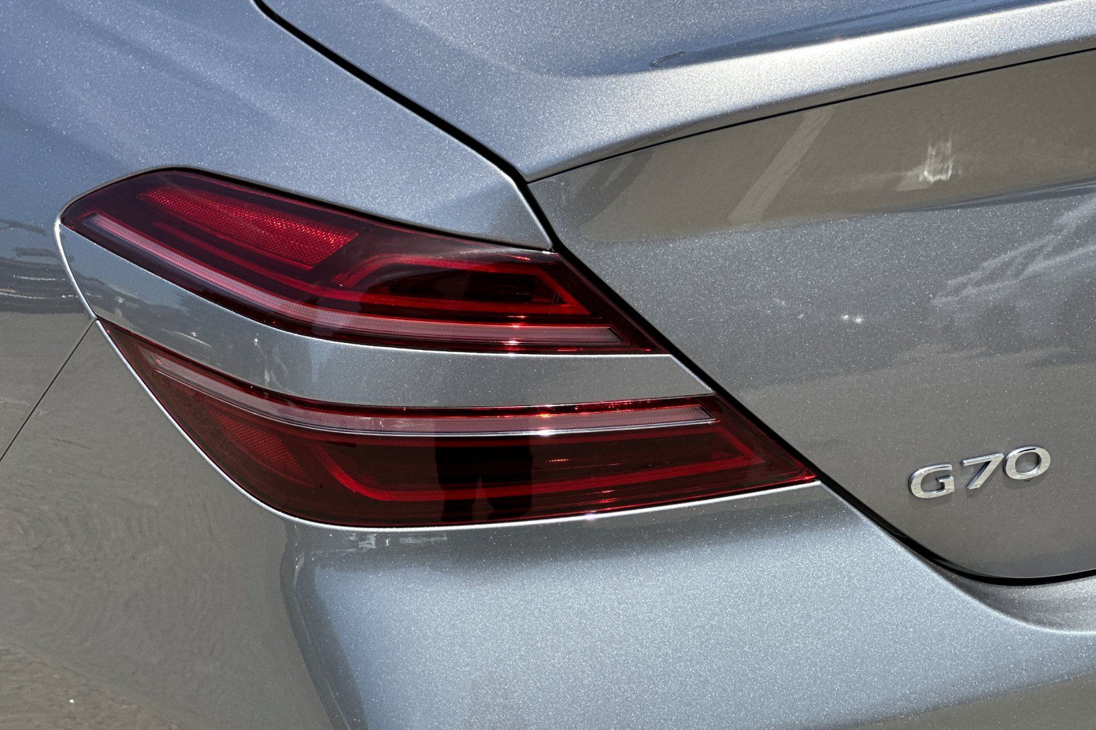 2023 GENESIS G70 Standard - Photo 34