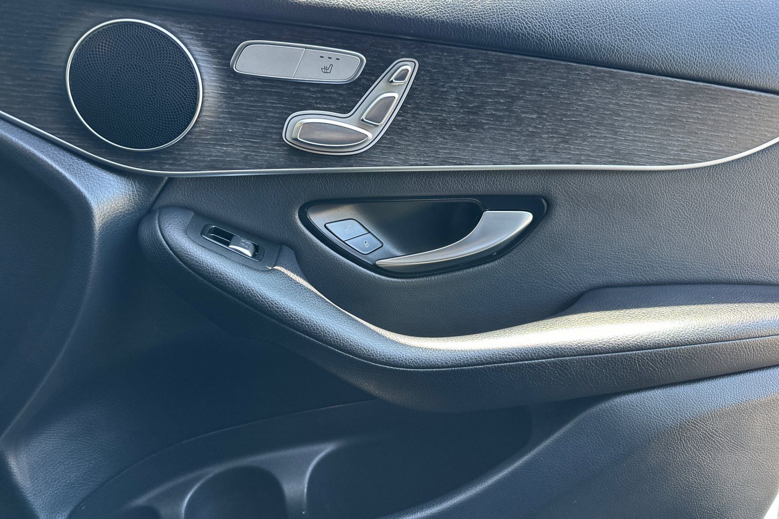 2020 Mercedes-Benz GLC GLC300 - Photo 20