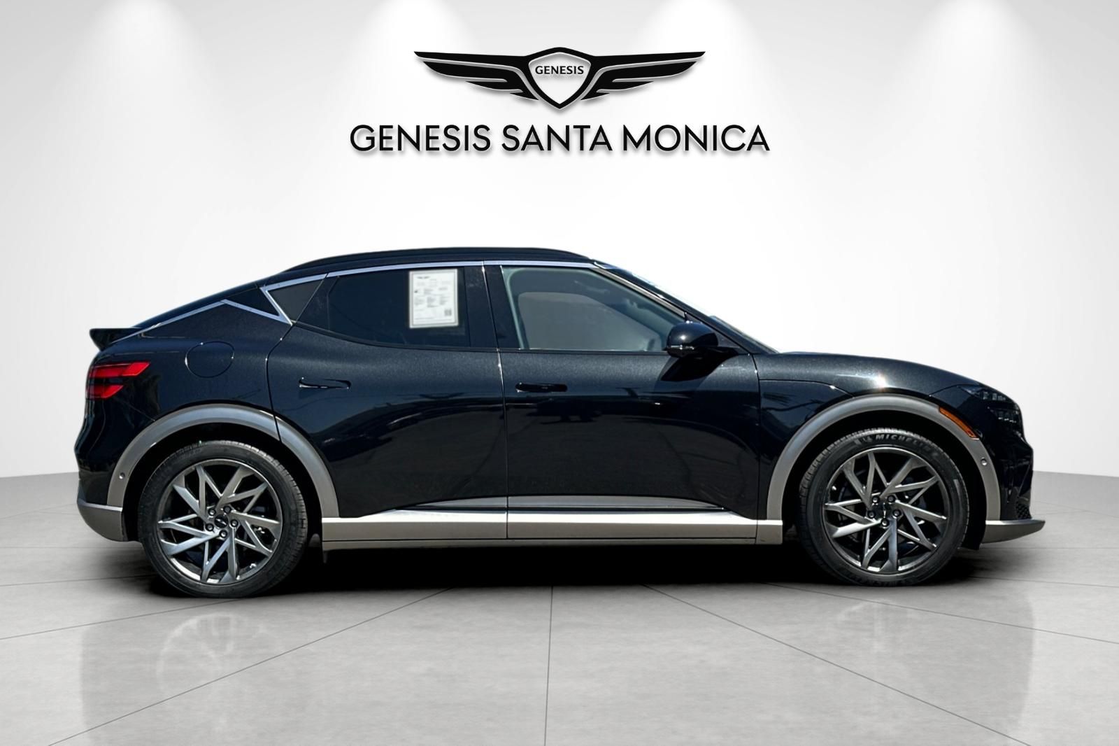 2023 GENESIS GV60 Advanced - Photo 4
